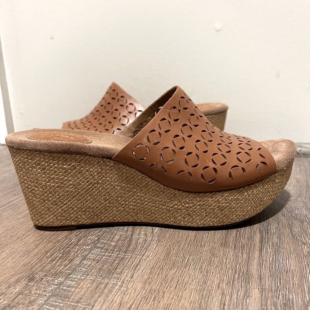 Women's Brown Wedge Sandals
